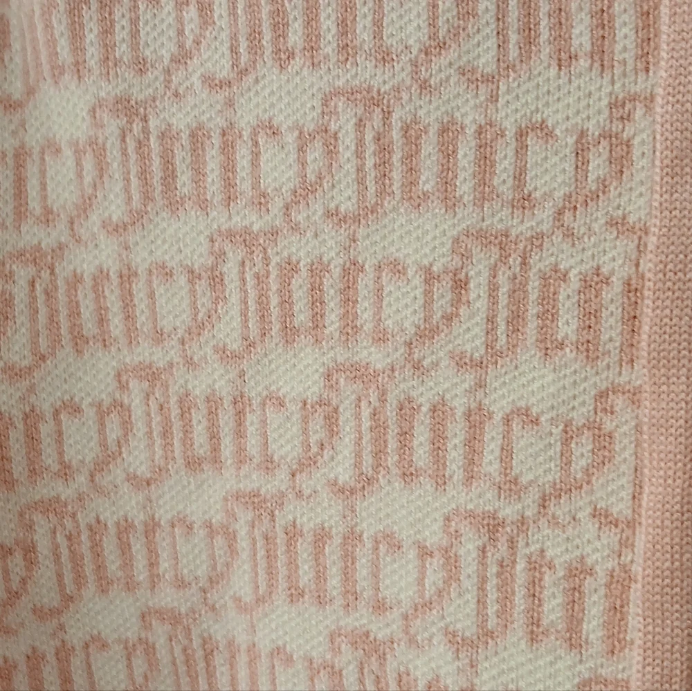 Juicy Couture 2‑Piece Logo Sweater Knit Jogger Set – XL – NWT